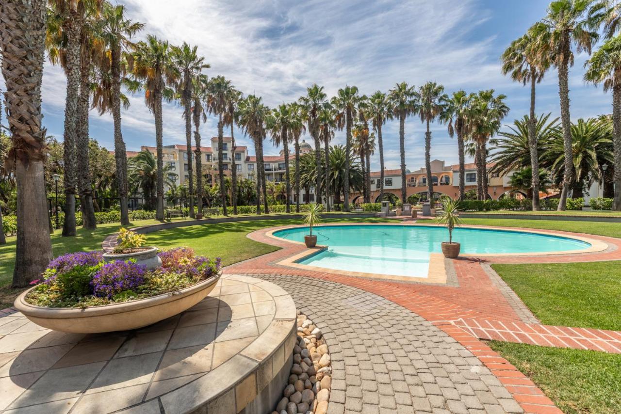 St Tropez On Lake 302 The Island Club - 4