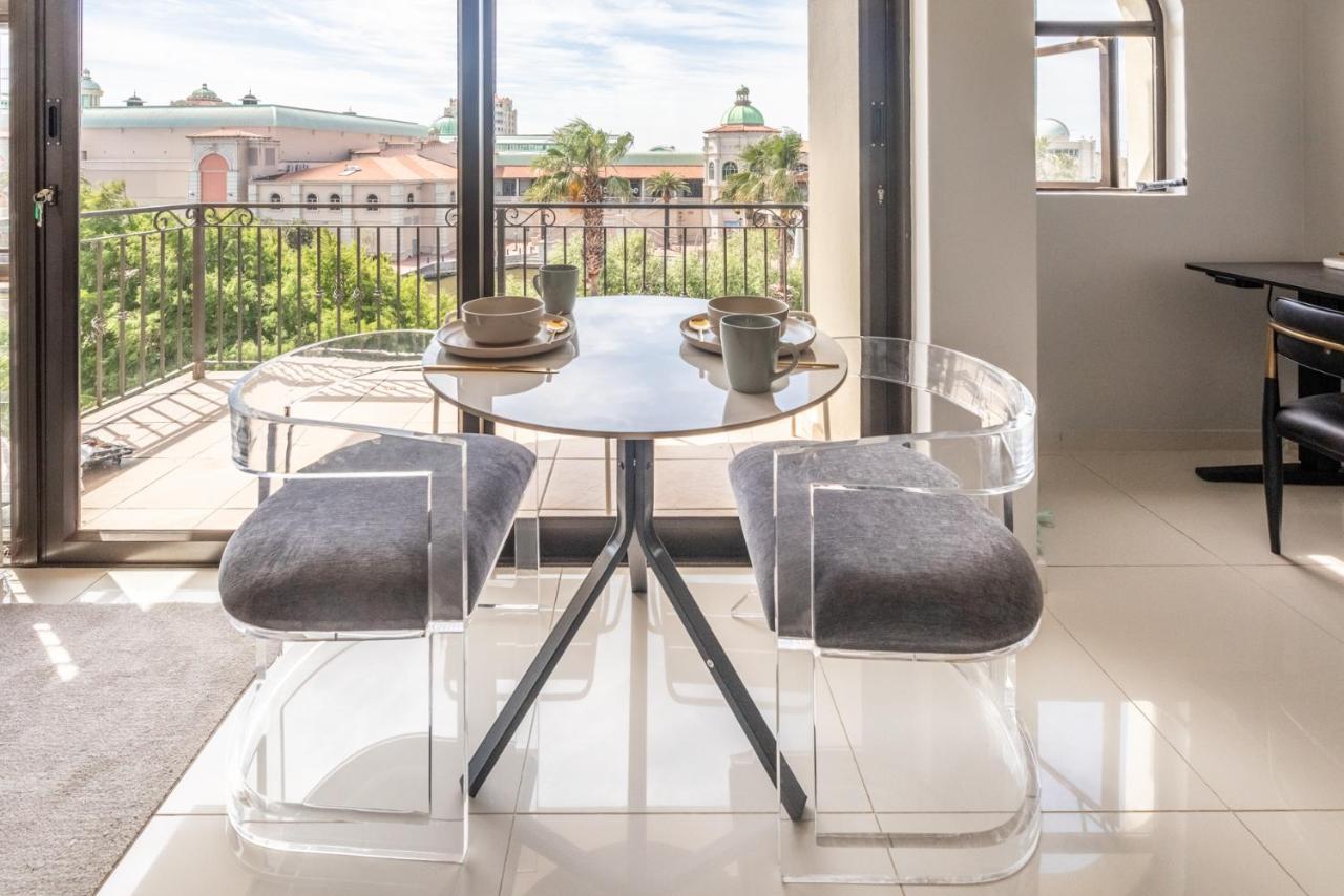 St Tropez On Lake 302 The Island Club - 5