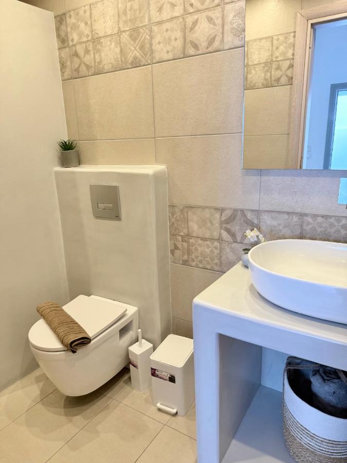 Comfort Inn Fira - 5