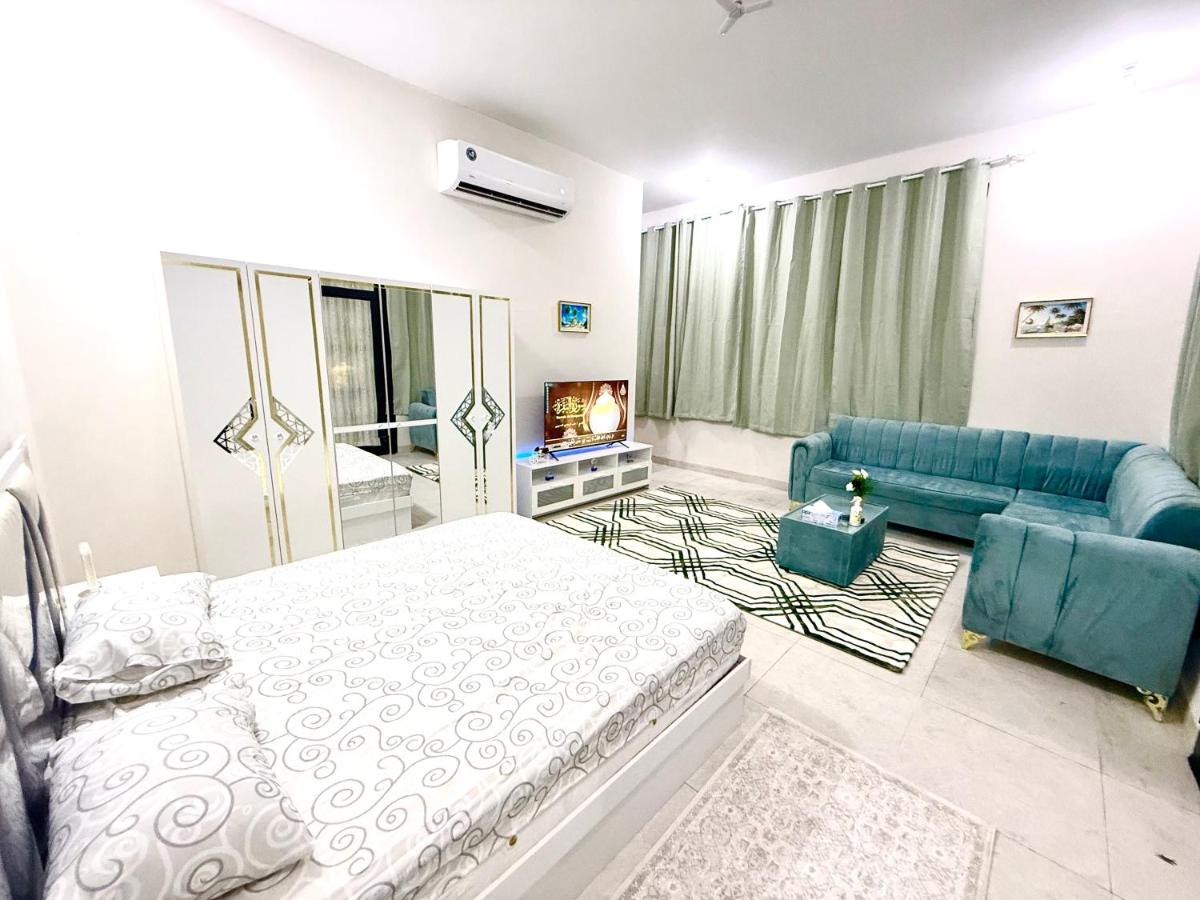 مدينه الرياض ابو ظبي