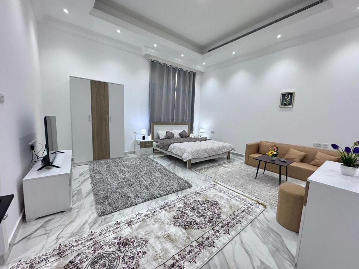 Spacious studio 30 min from yas and airport - 5