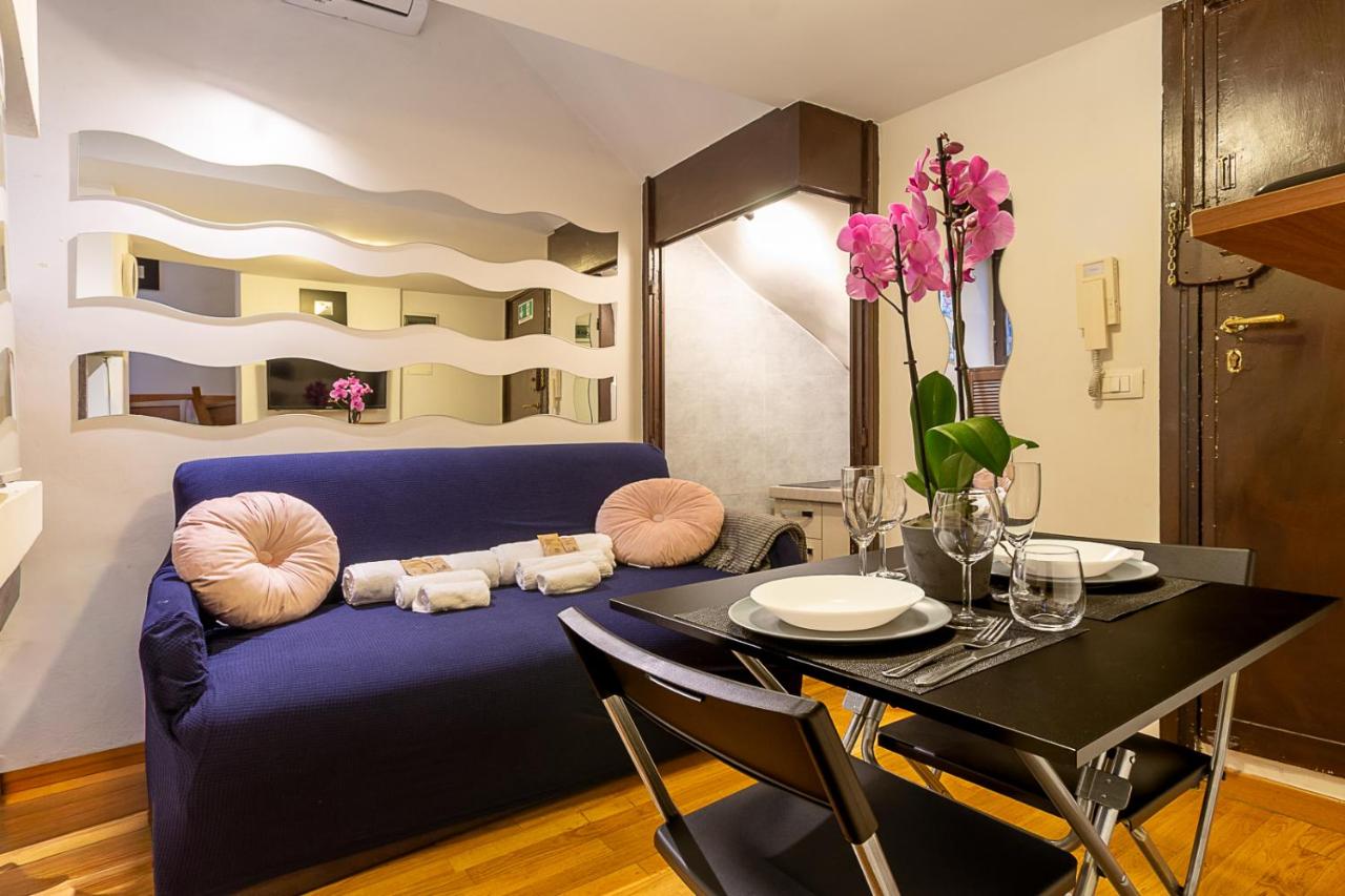 Piazza Navona Suite Apartment - 4