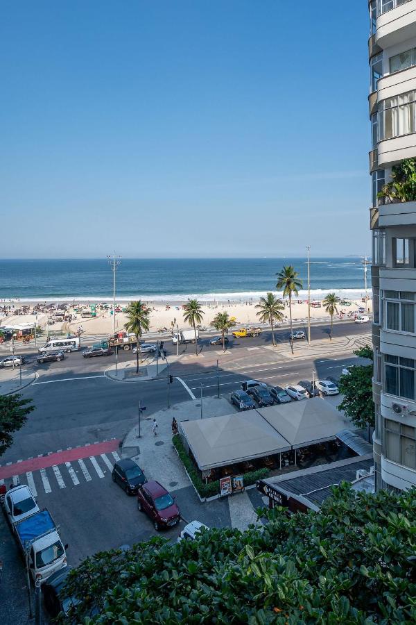 Vista para a praia de Copacabana, quarto e sala - 5