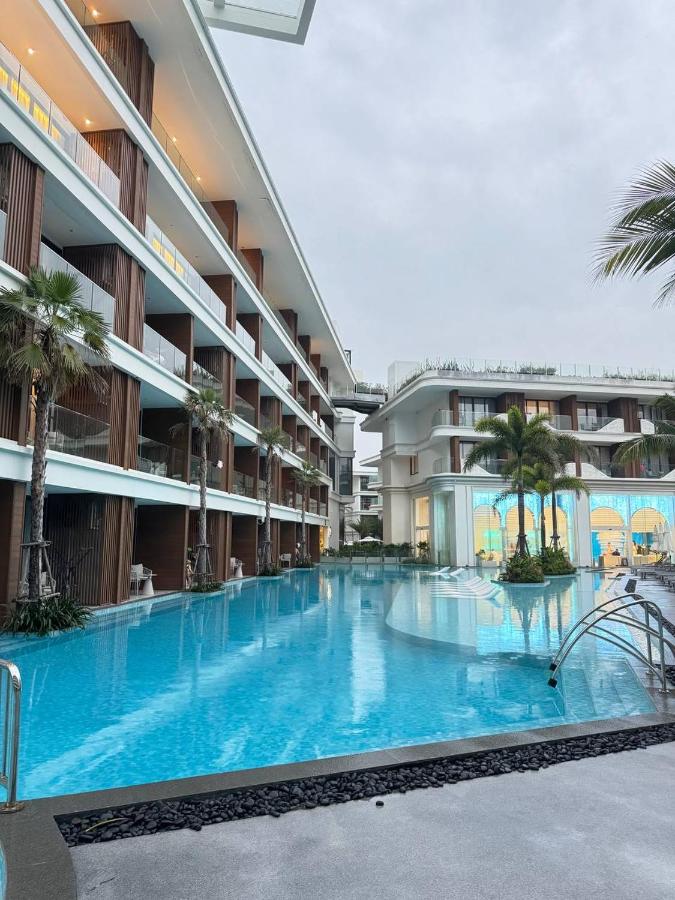 Sunshine Beach, Kora Resort Phuket 5, Bang Tao, Laguna
