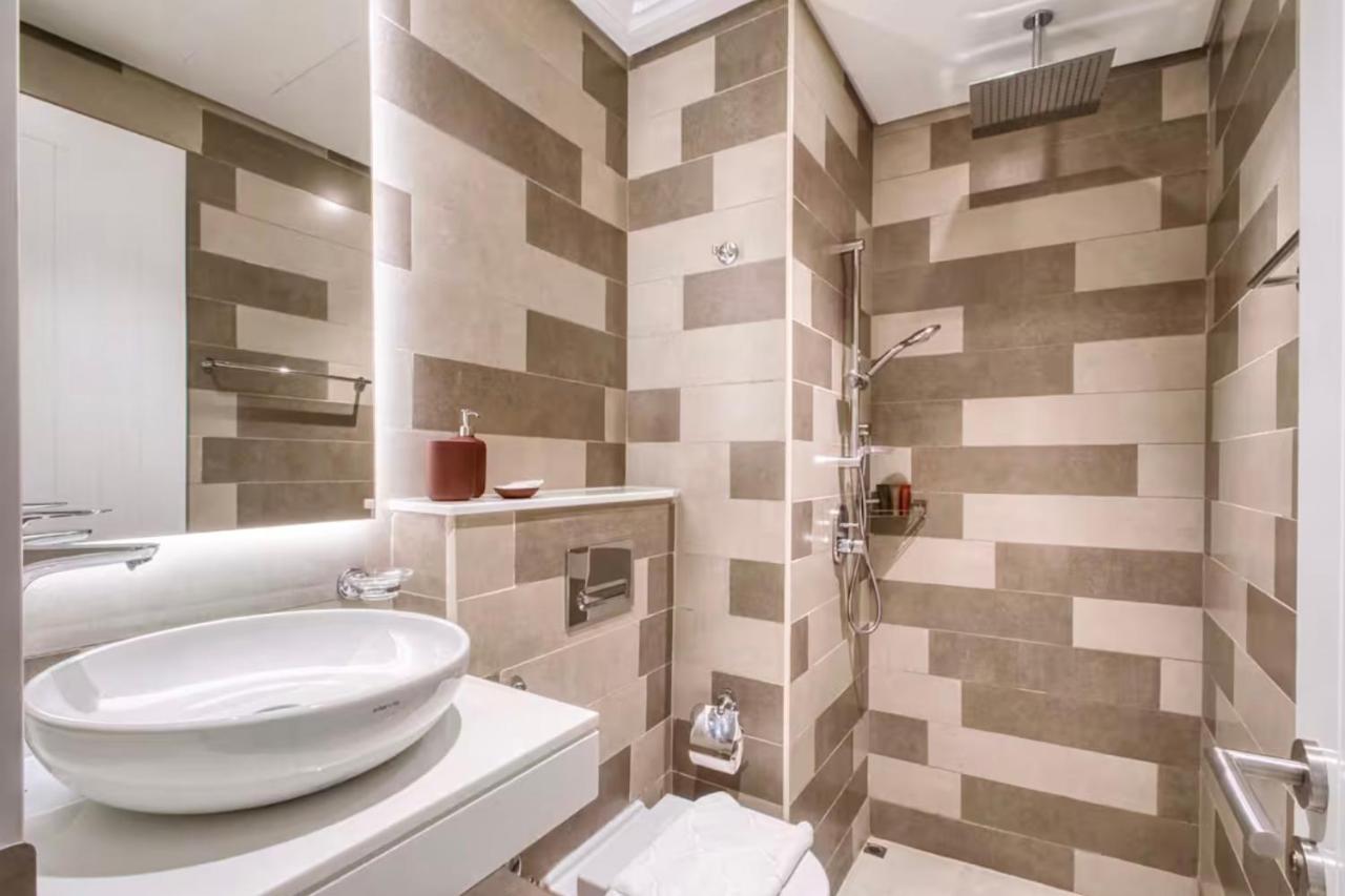 High-floor 1 Bedroom by Seven Apartments Palm Jumeirah - 3