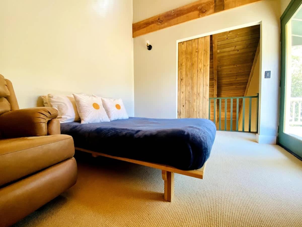 Oak Haven — photo 16