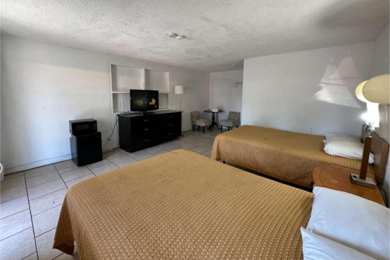 Arrow Motel — photo 23
