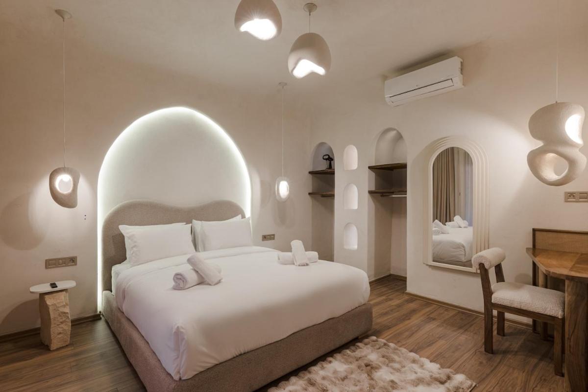 City Center 1 BED Apartments - Miramas - Pool and gym - 2