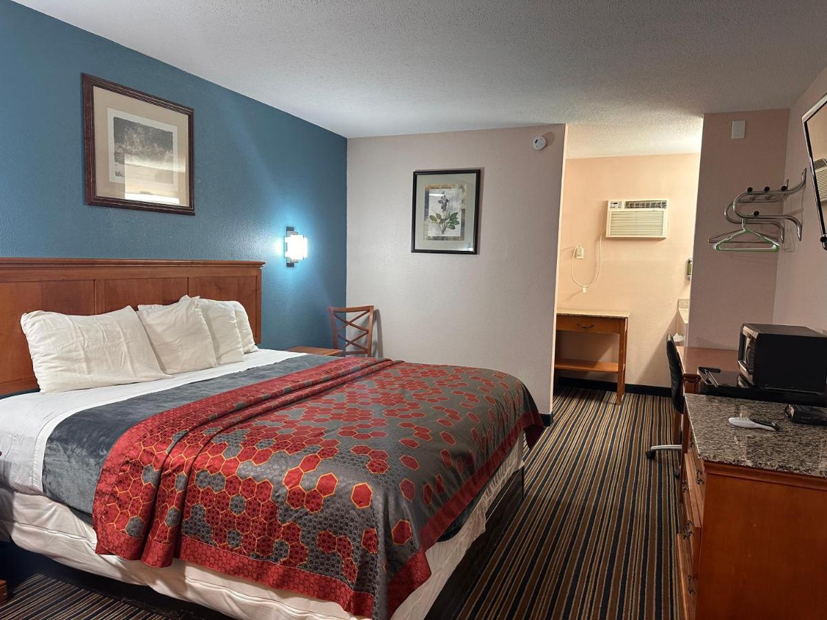 Executive Inn — photo 7