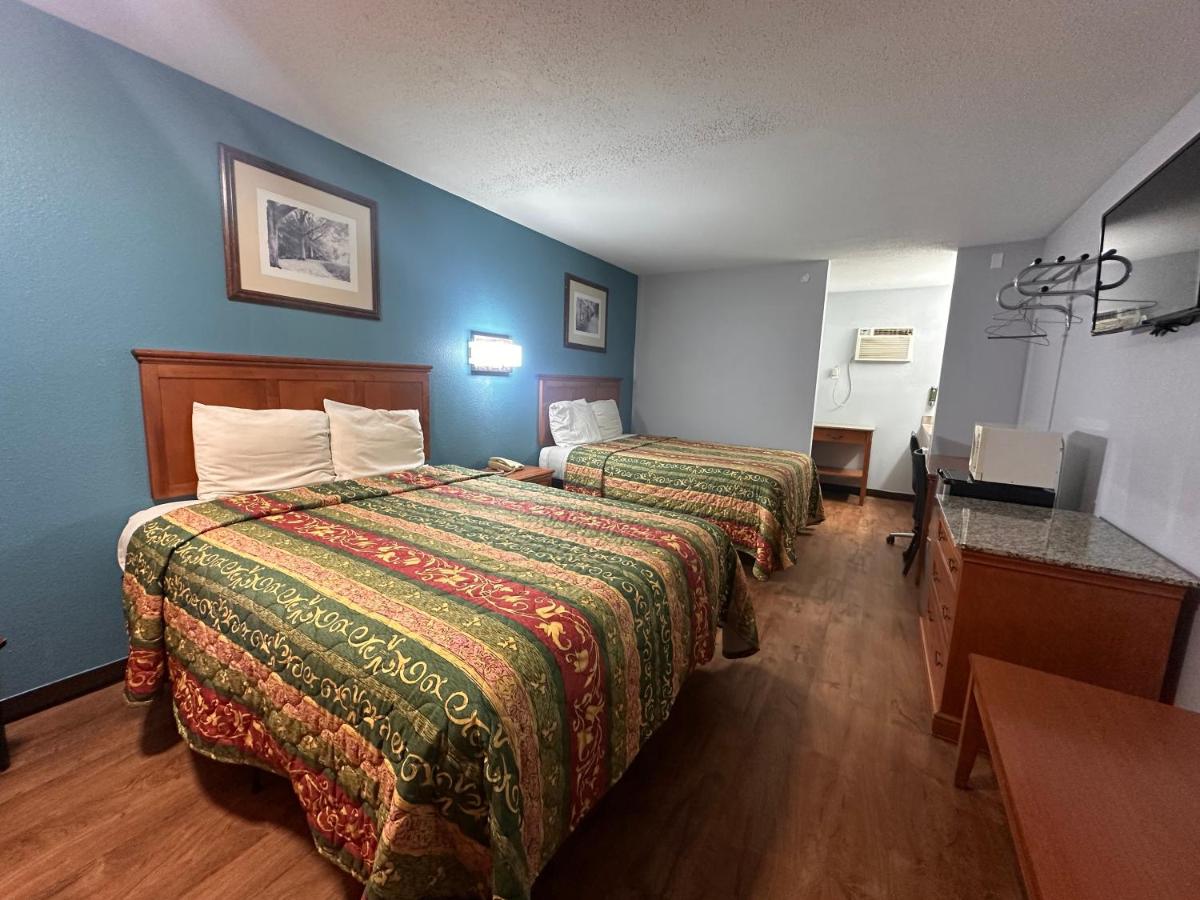 Executive Inn — photo 21