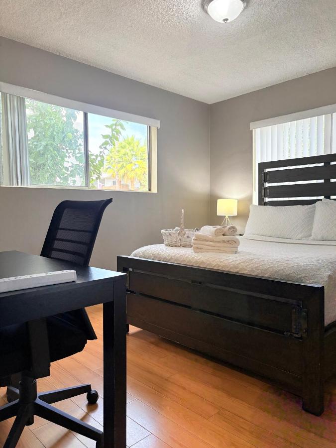 Proper Stays at Melrose - West Hollywood Modern 1 Bedroom Designer Home - 2