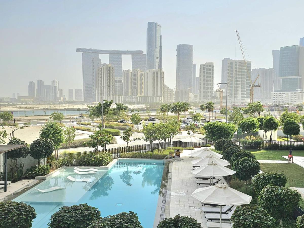 Silkhaus Vacation Homes Luxe 3BR and Maid Room with Private Beach in Reem Island - 2