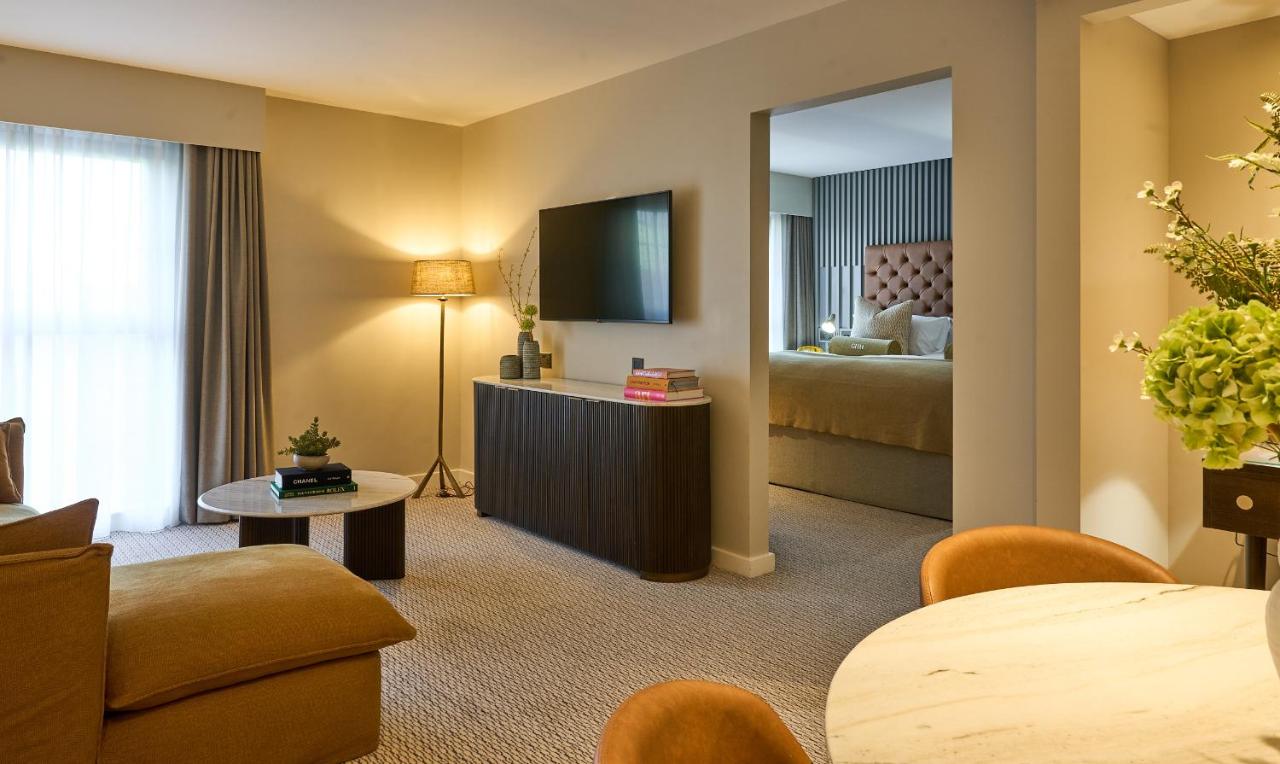 One-Bedroom Suite