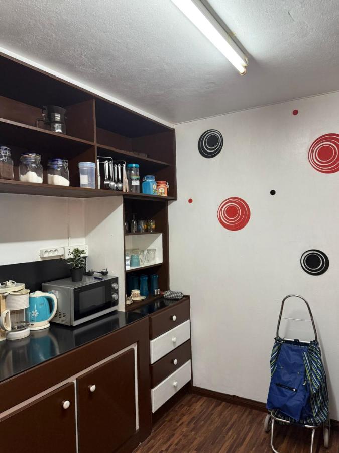 Casa Marina- Flic en Flac - Beach is right in front of the Villa-Just cross the road - 3