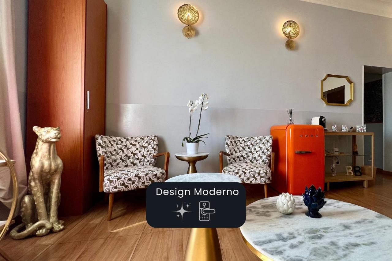 Bon Ton Design Rooms by DOT Suites - 2