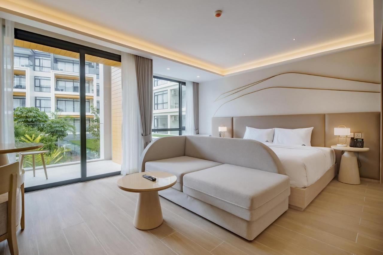 Wyndham 2229 Naiton Beach Studio Forrest View