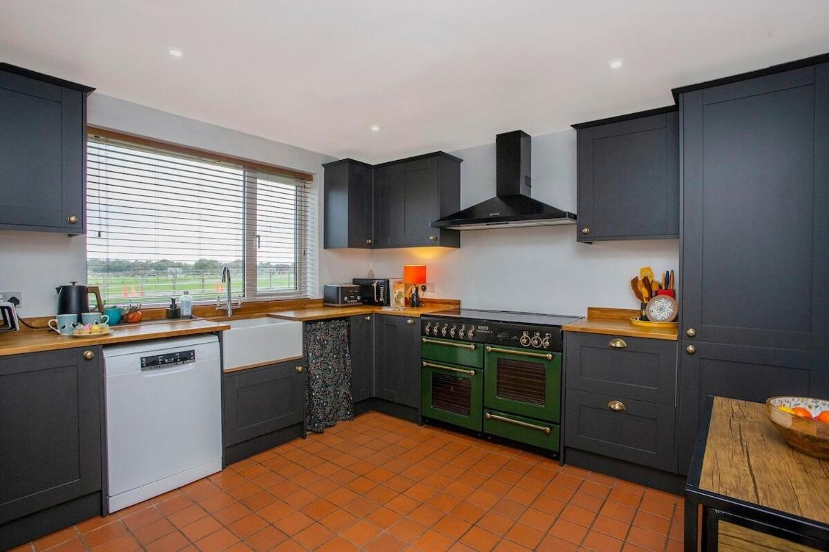 Charming Family Cottage in Bath w/ Parking - 3