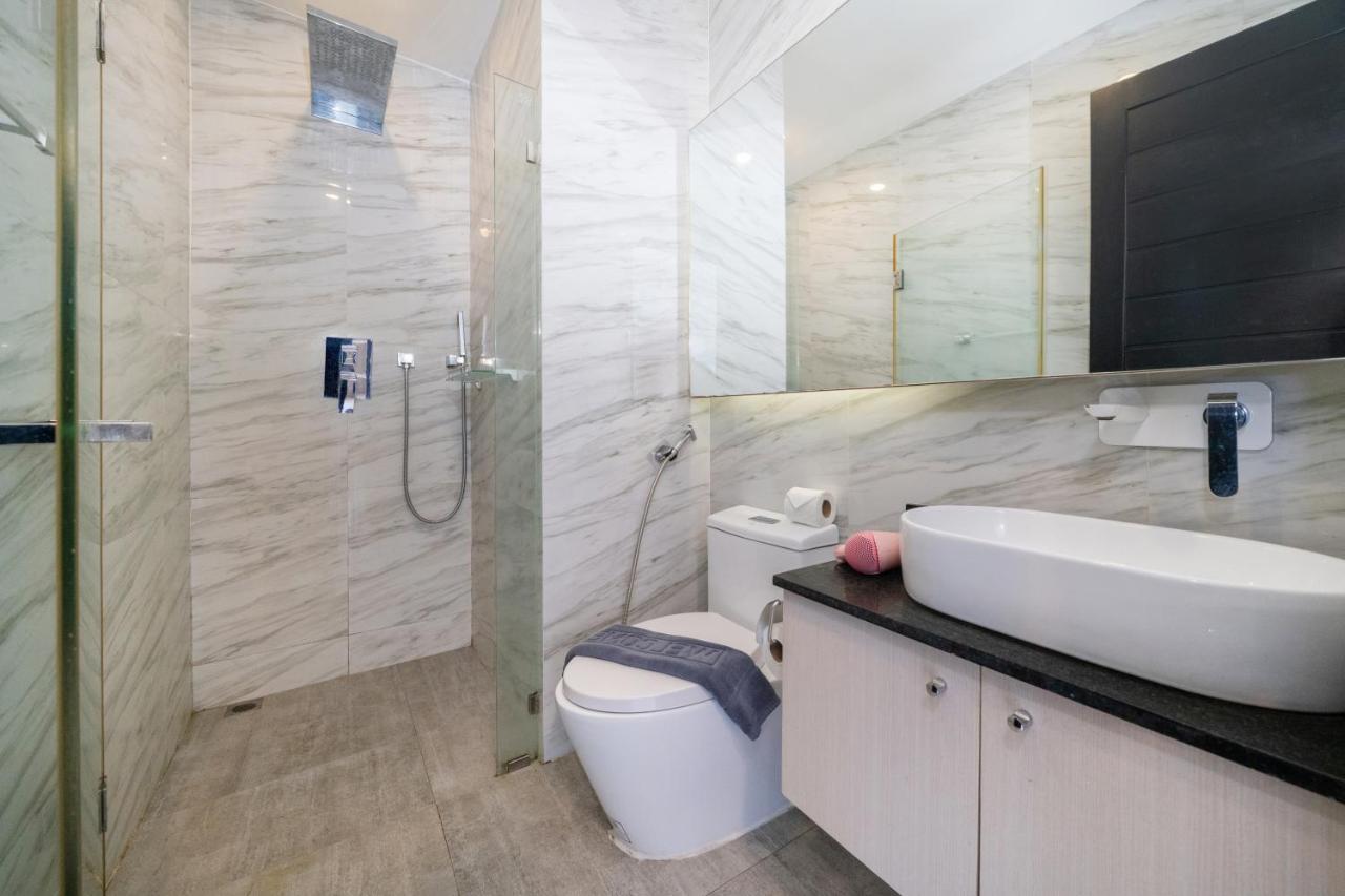 Studio Apt Seaview Balcony - Oceana C63 - 4