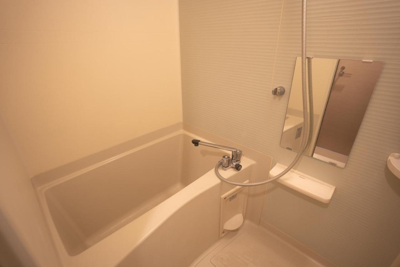 Louis Stage Otsuka - 4