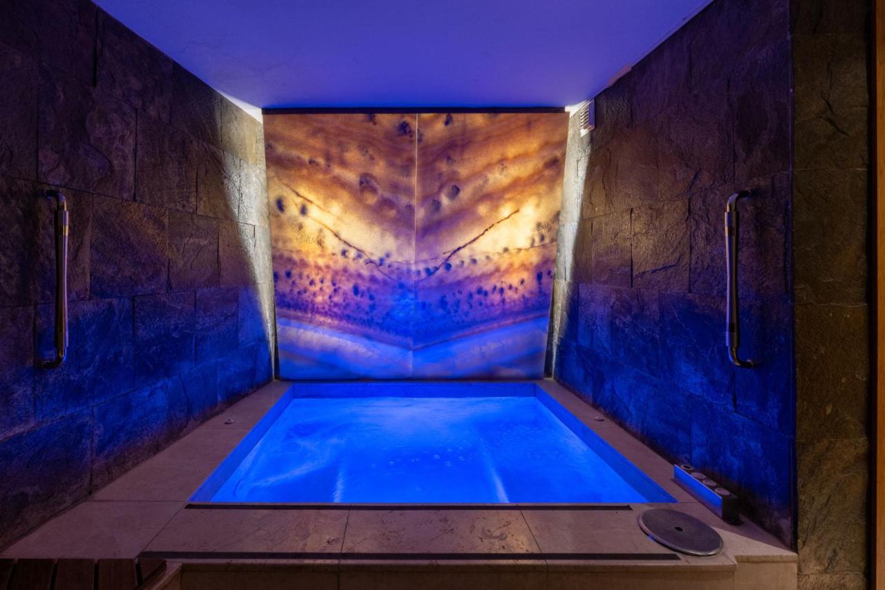 Tulip City Hotel & Spa - 4