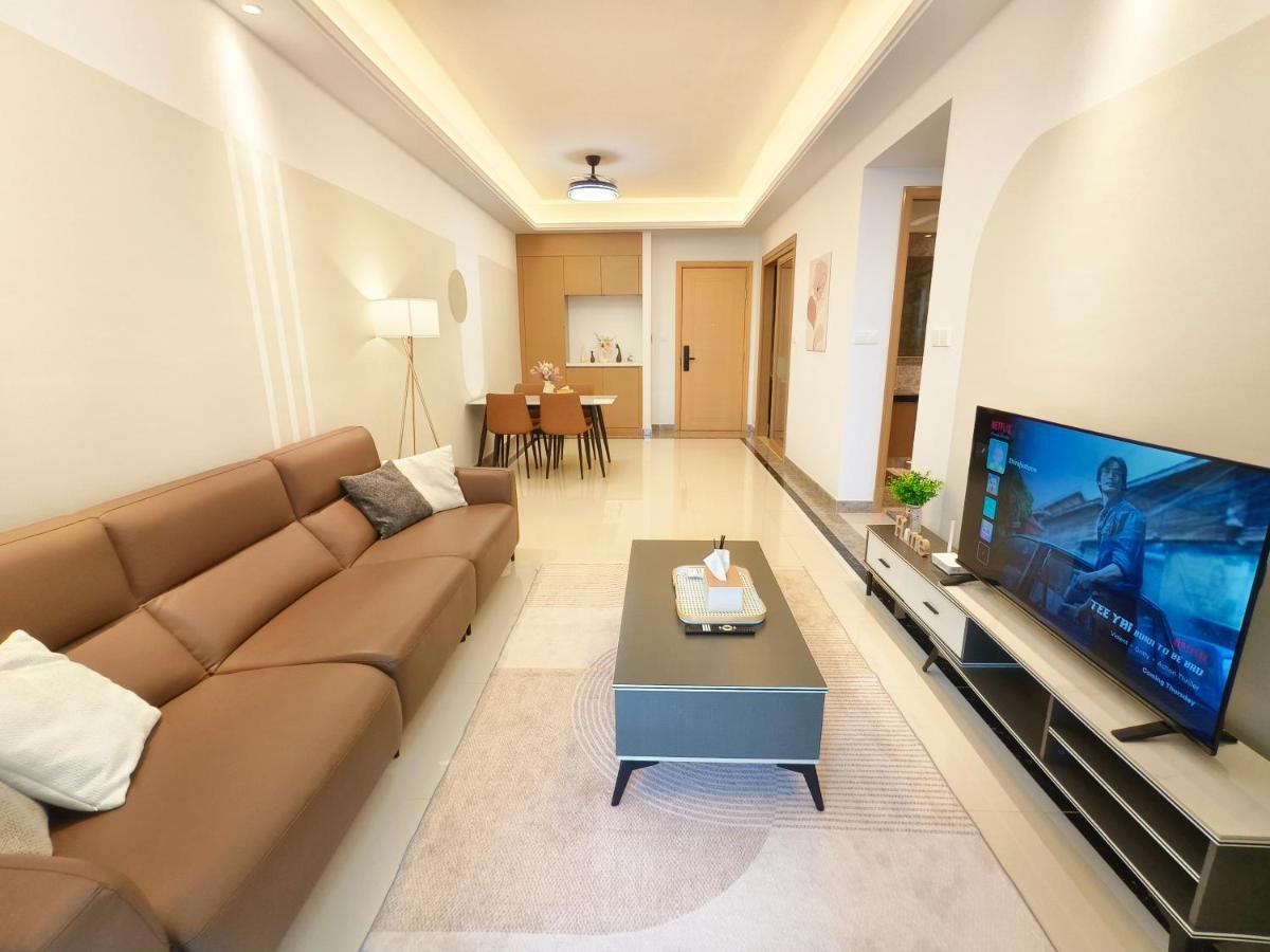 R&F Sea View 2BR New Luxury Design 5pax, Pet Friendly 1CP Netflix I CIQ RTS High Floor Unblock Super Sea View - 3