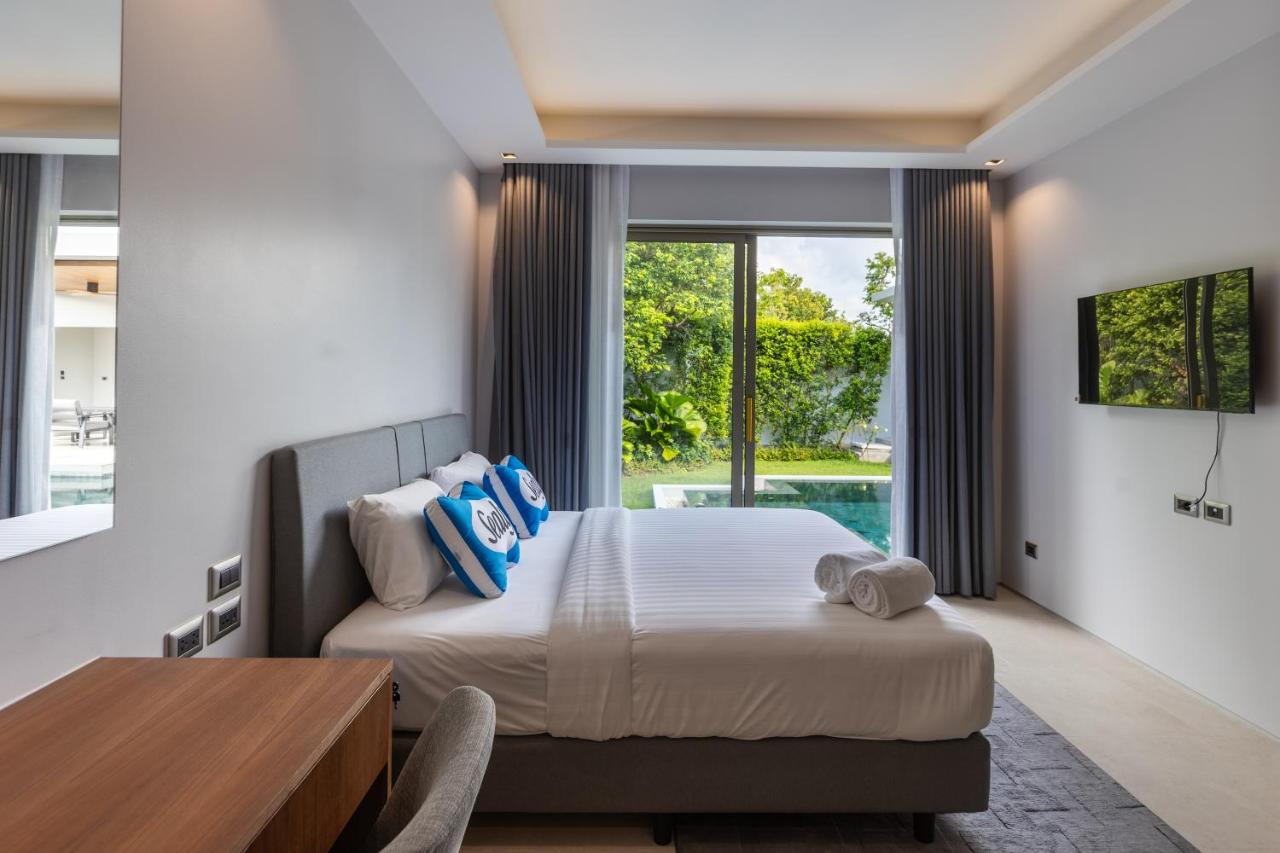 Botanica Foresta x MonthStayZ Thailand - 2