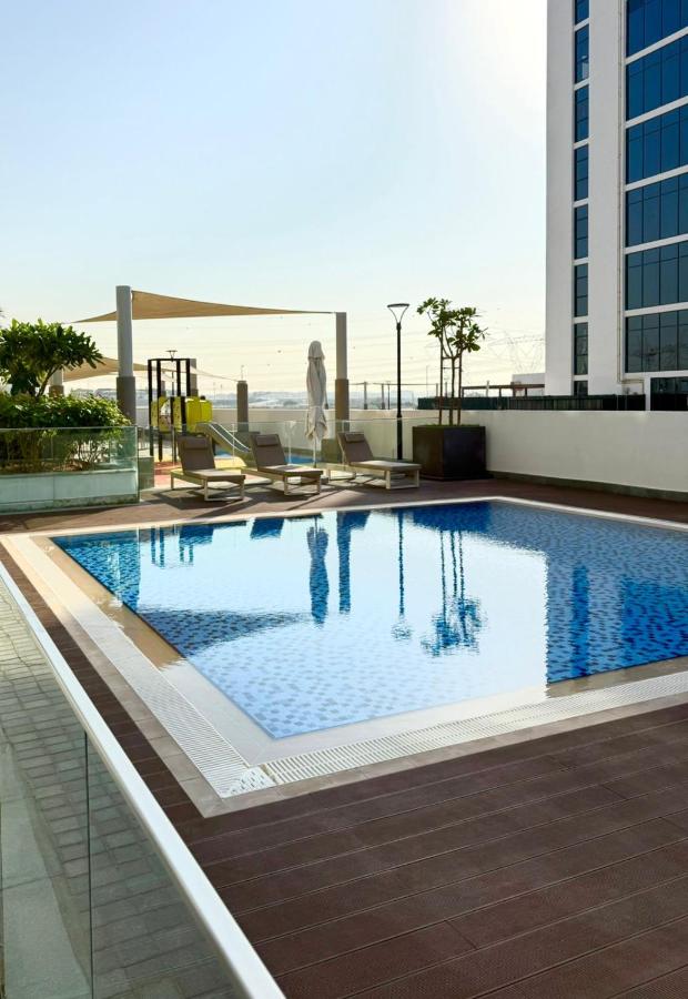 Azizi Riviera Studio High Floor Partial Burj View - 4