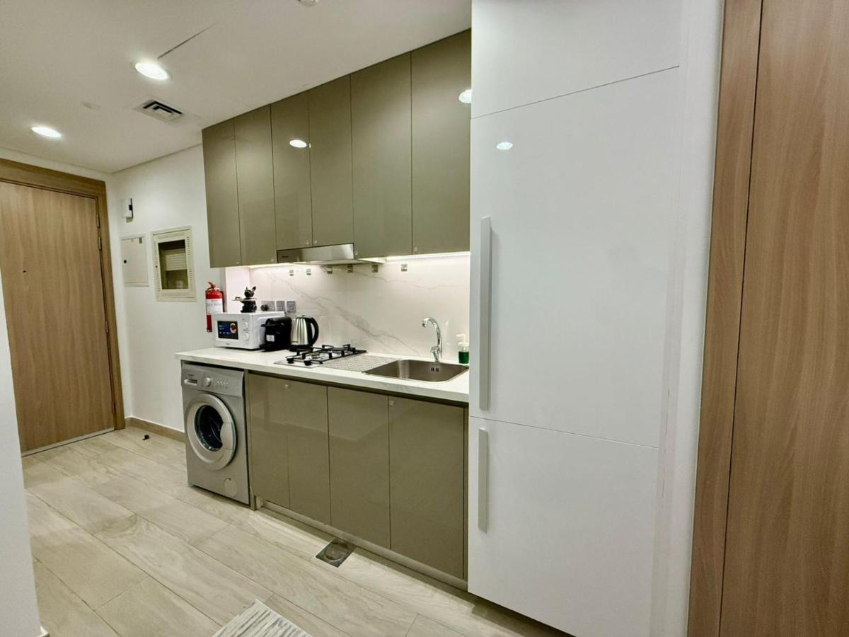 Azizi Riviera Studio High Floor Partial Burj View - 5