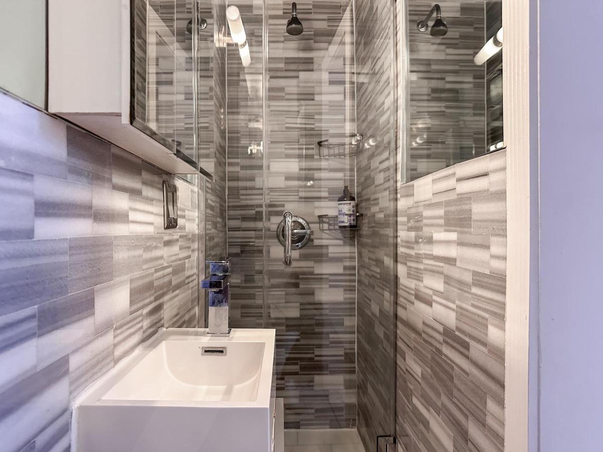 apt5 - East Harlem, Manhattan by Monthier - 3