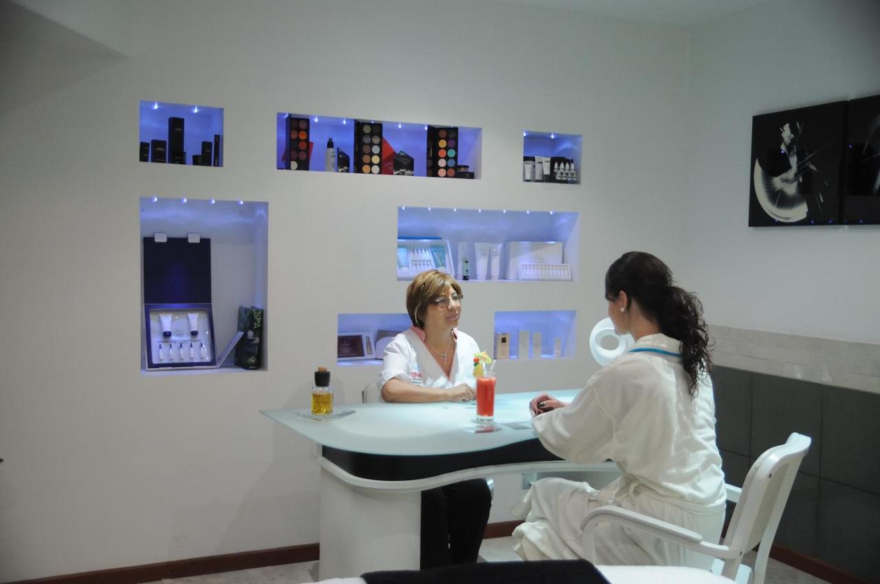 Suites Camino Real photo