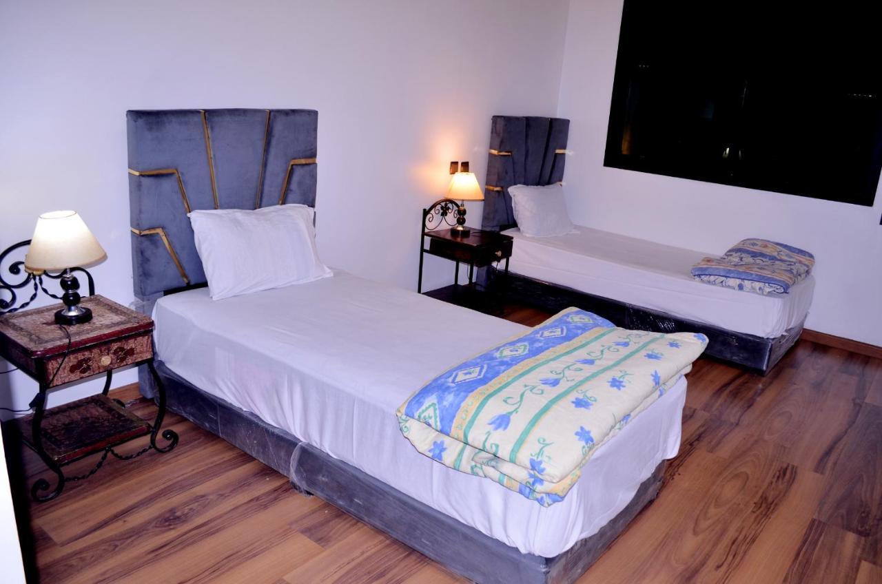 Elegant Apartment with Moroccan Charm - 3