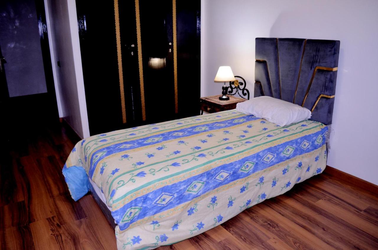 Elegant Apartment with Moroccan Charm - 4