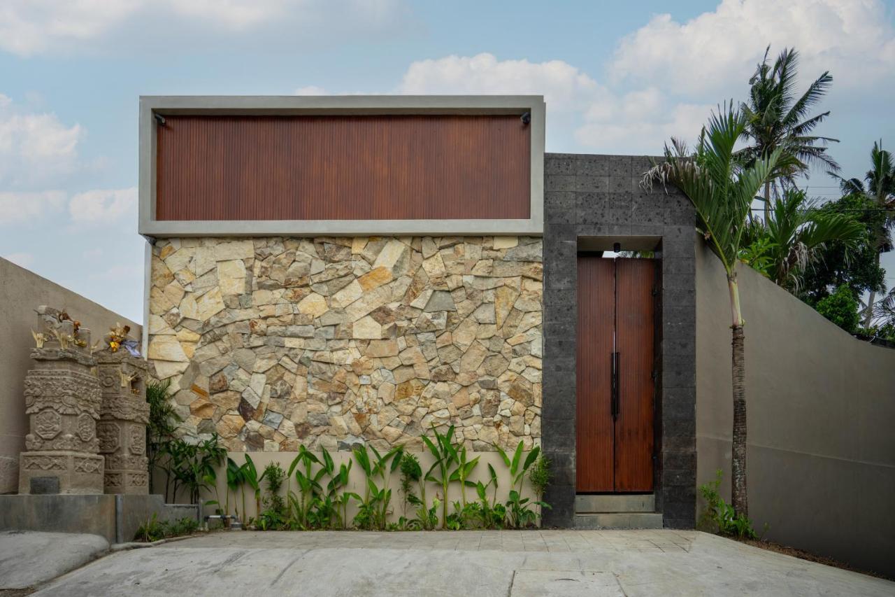 Accommodation in Ubud - Akah House