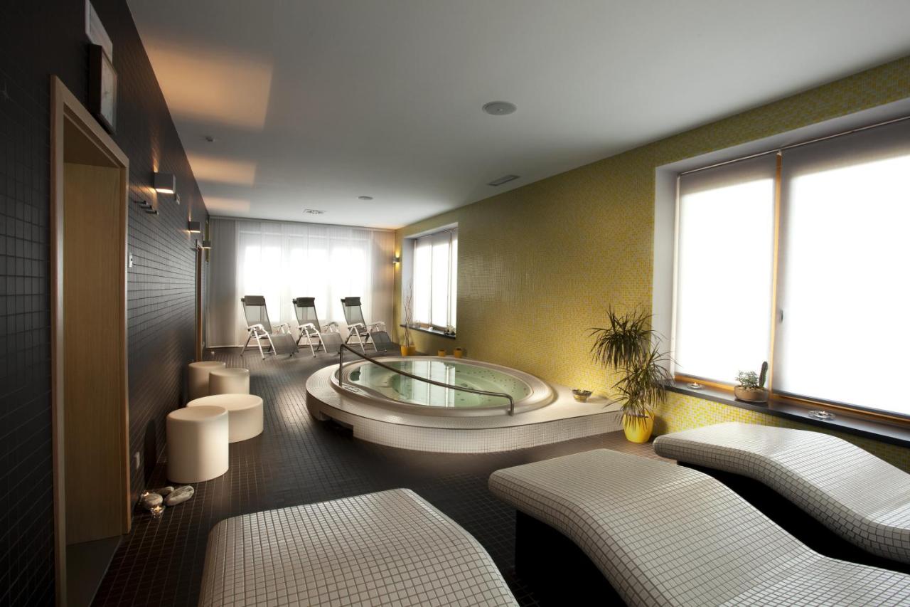 Hotel Kraví Hora, Bořetice