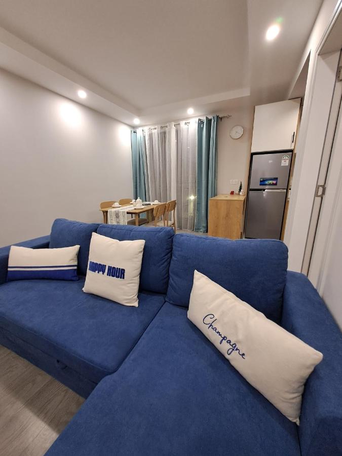 Sea Aura - Deluxe Beach Apartment - 5