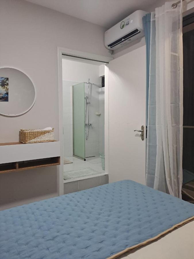 Sea Aura - Deluxe Beach Apartment - 3