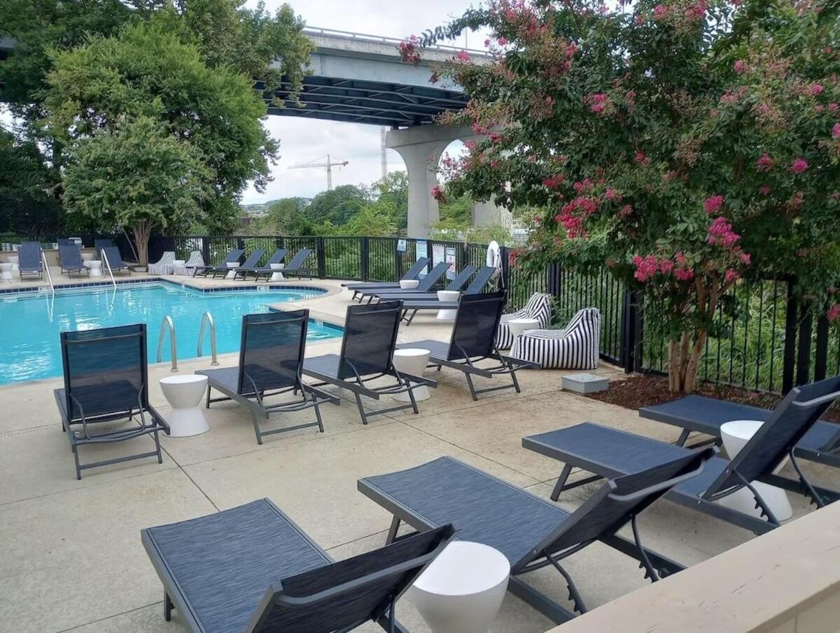 Downtown Nashville Riverfront Unit 820 - 3