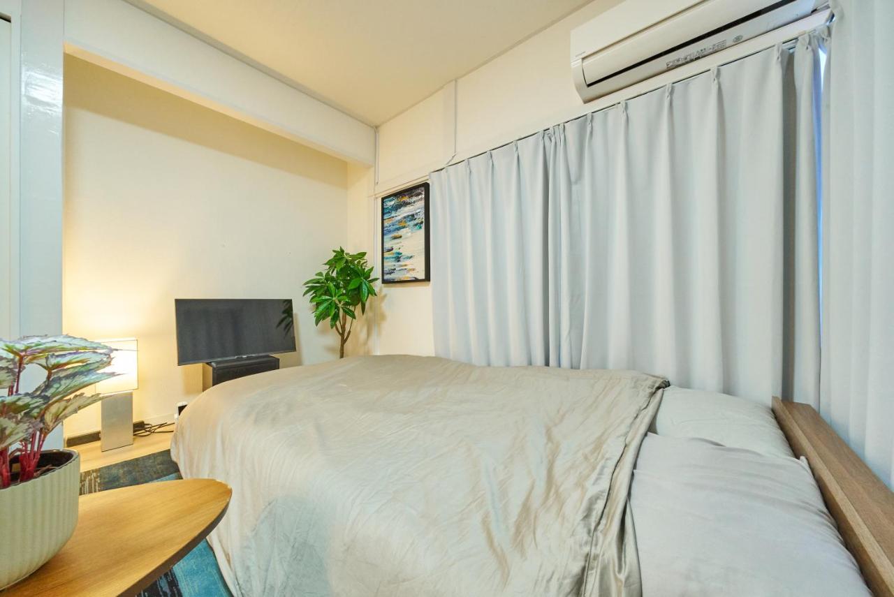 11 Under the Moon Shin-Okubo Station 3 minute walk - 2