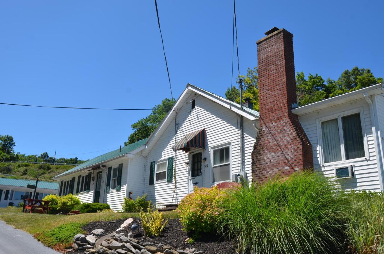 Lake View Motel & Suites — photo 14