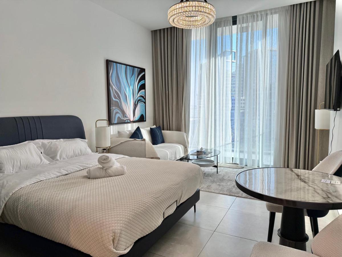 Modern studio in the centre of Dubai - 2