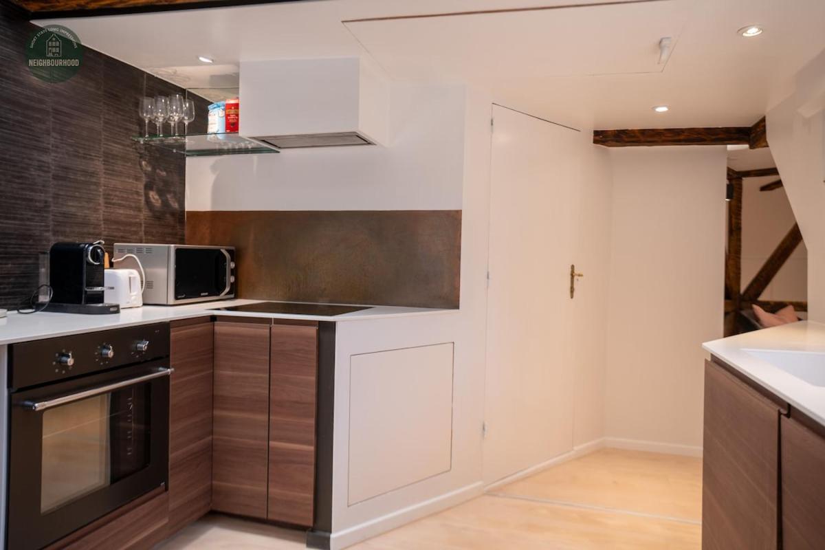 2BR Historic Penthouse Apartment Central Copenhagen - 2