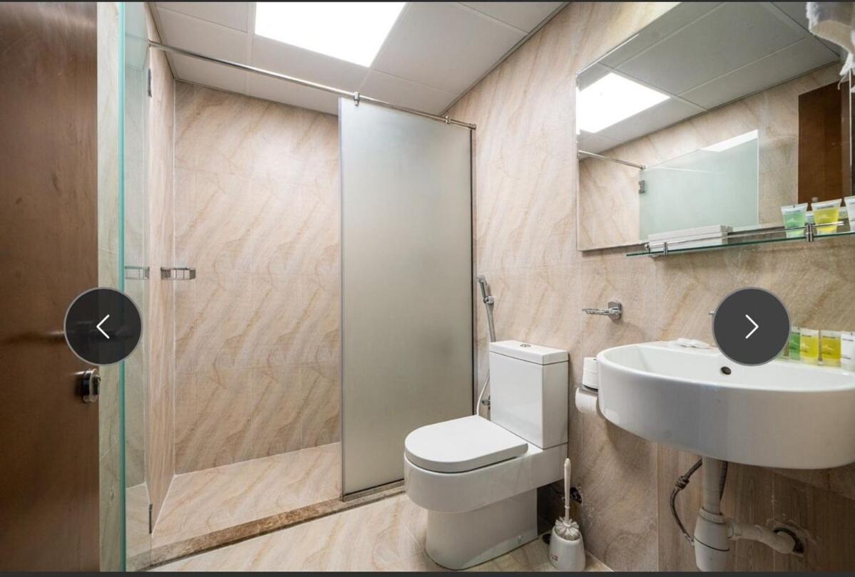 Unique 1 bed apart in Business Bay close to downtown - 3