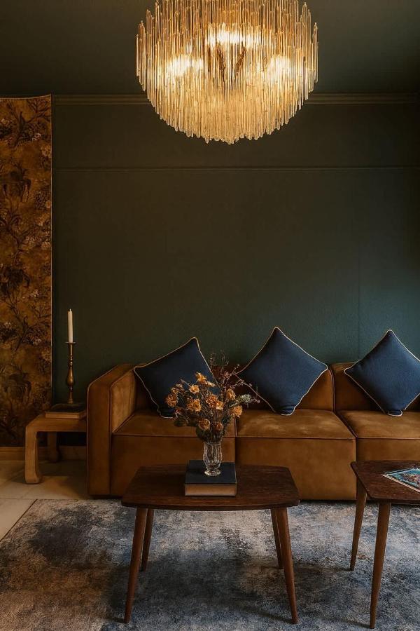 161-2D A One-Bedroom Artistic Refuge - 5