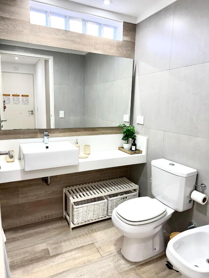 Vivi Palermo Hollywood Movistar Arena Embajadas - 3