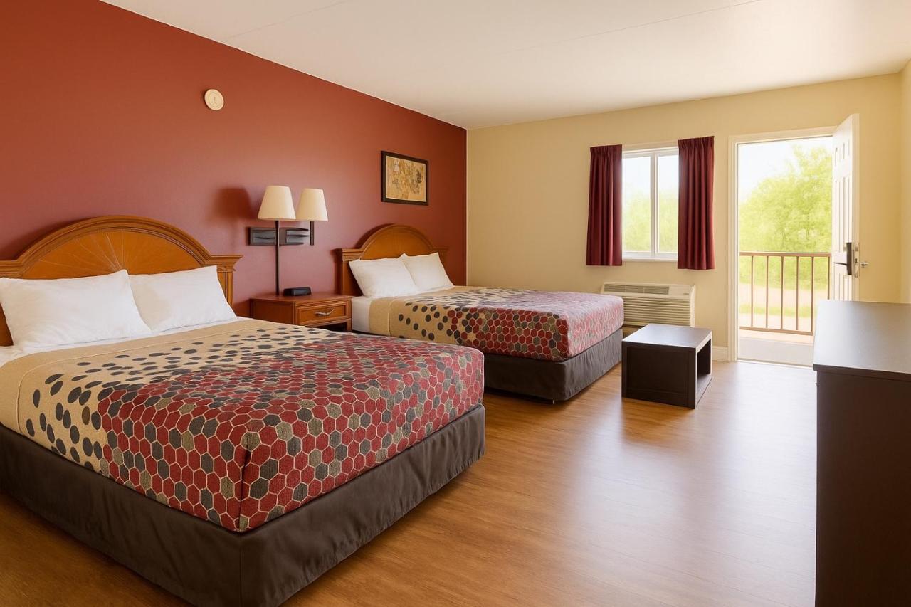 King's Inn Motel — photo 11