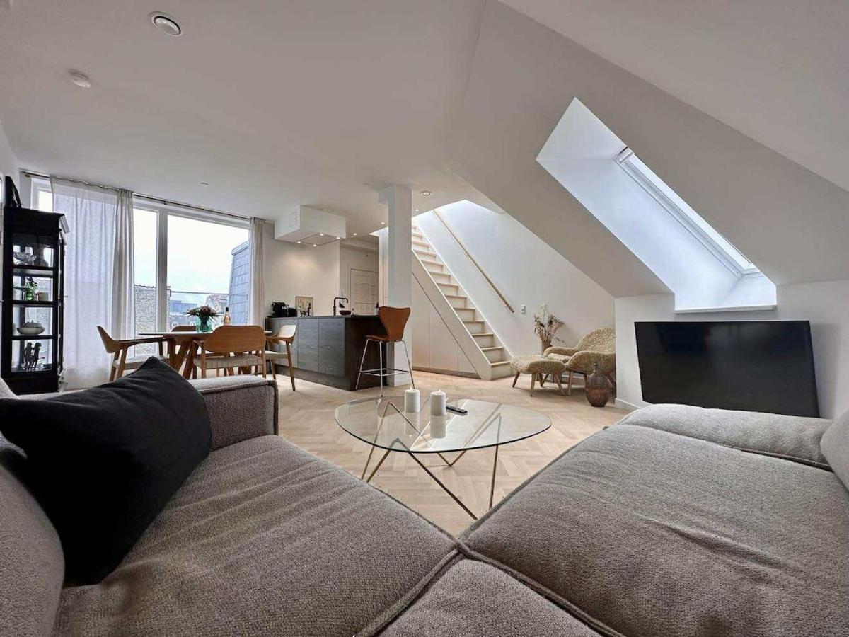 Copenhagen Penthouse w Rooftop Terrace and Elevator