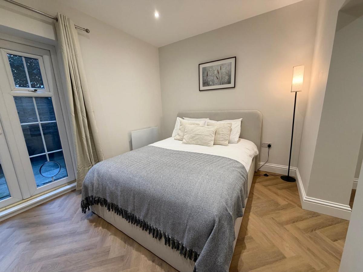 Stylish and Modern 1 Bedroom Flat in Pimlico - 2