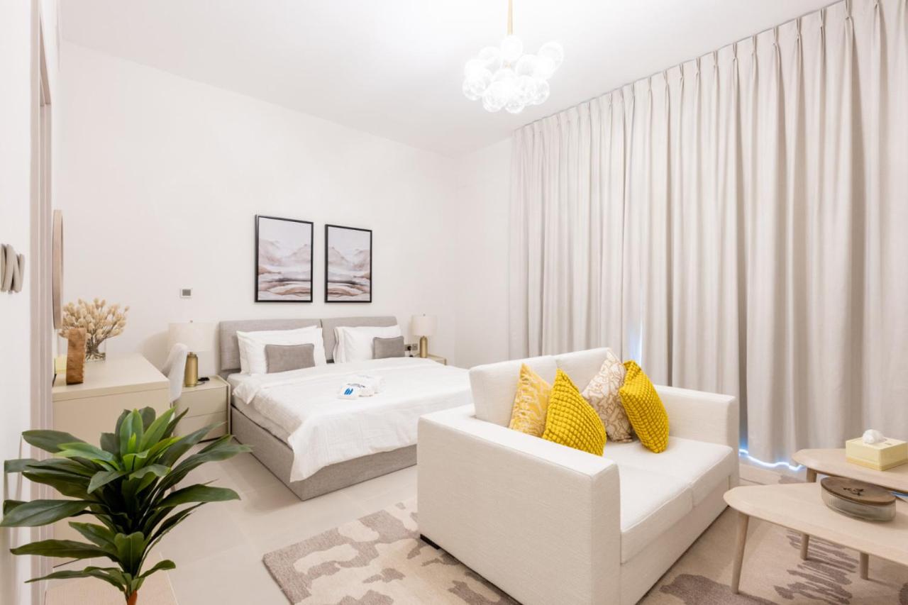 Elegant Studio Near Yas Mall and Ferrari World