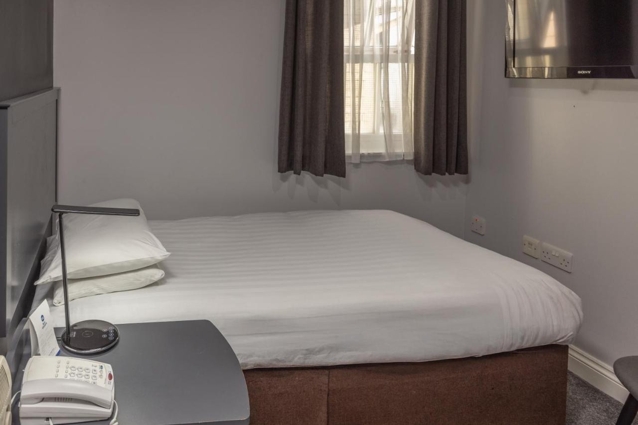 Standard Single Room - Non-Smoking