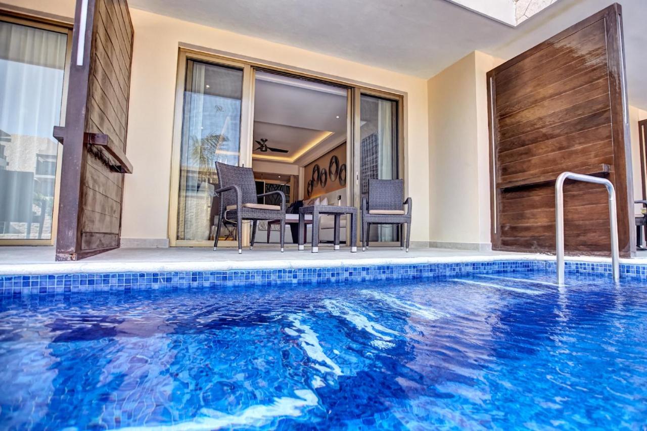 Royalton Riviera Cancun, An Autograph Collection All-Inclusive Resort & Casino photo